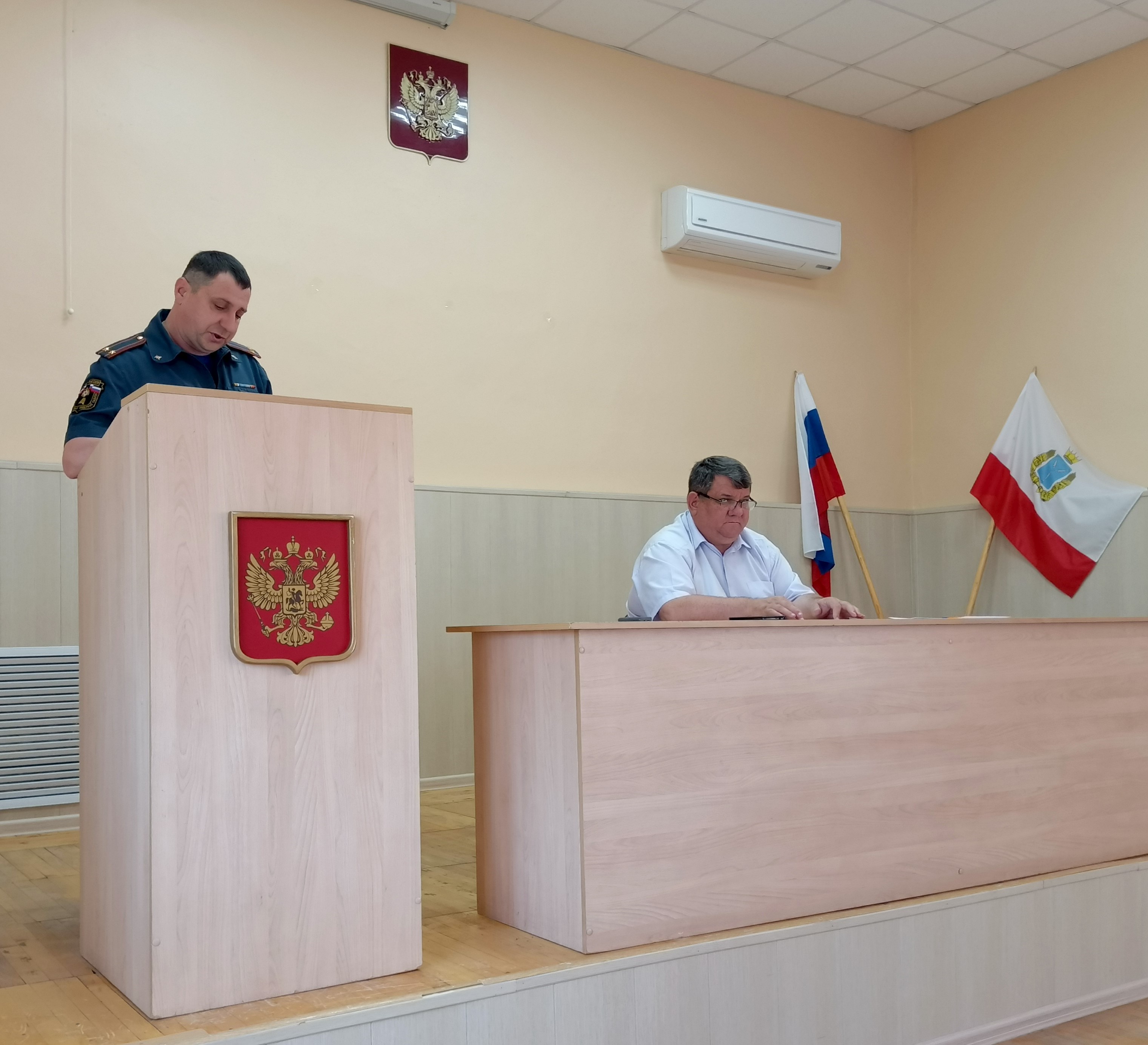 Состоялось заседание комиссии по предупреждению и ликвидации чрезвычайных ситуаций и обеспечению пожарной безопасности.